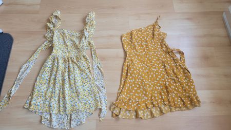 Set aus 2 Sommerkleidern, Grösse M, NIE GETRAGEN