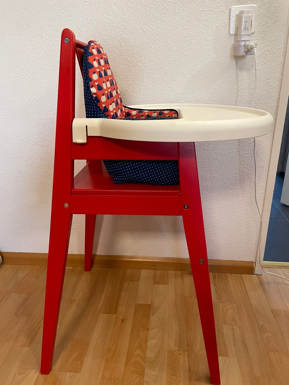 Ikea Hochstühle: Hochstuhl – Gebraucht aus Münchenstein von Eclipse6 3