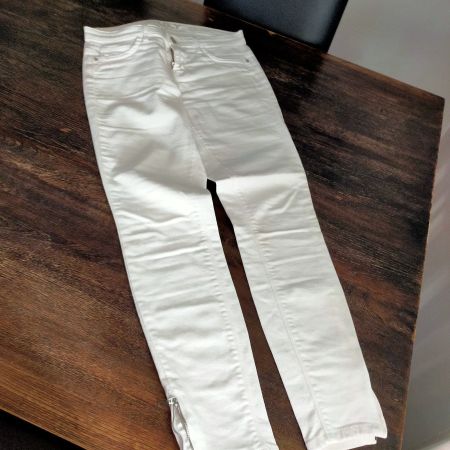 Jeans ONLY,  Gr. S-M, nur 1 x getragen