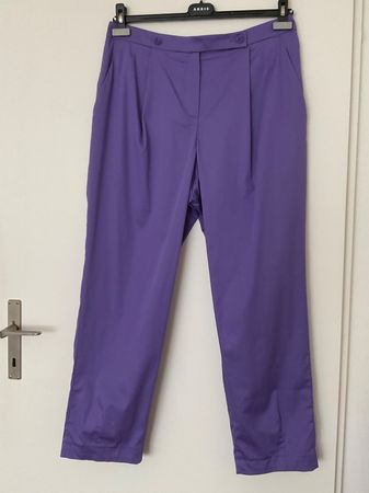 Raffaello Rossi tolle ALUNA Hose Gr 40 (42) violett NEU