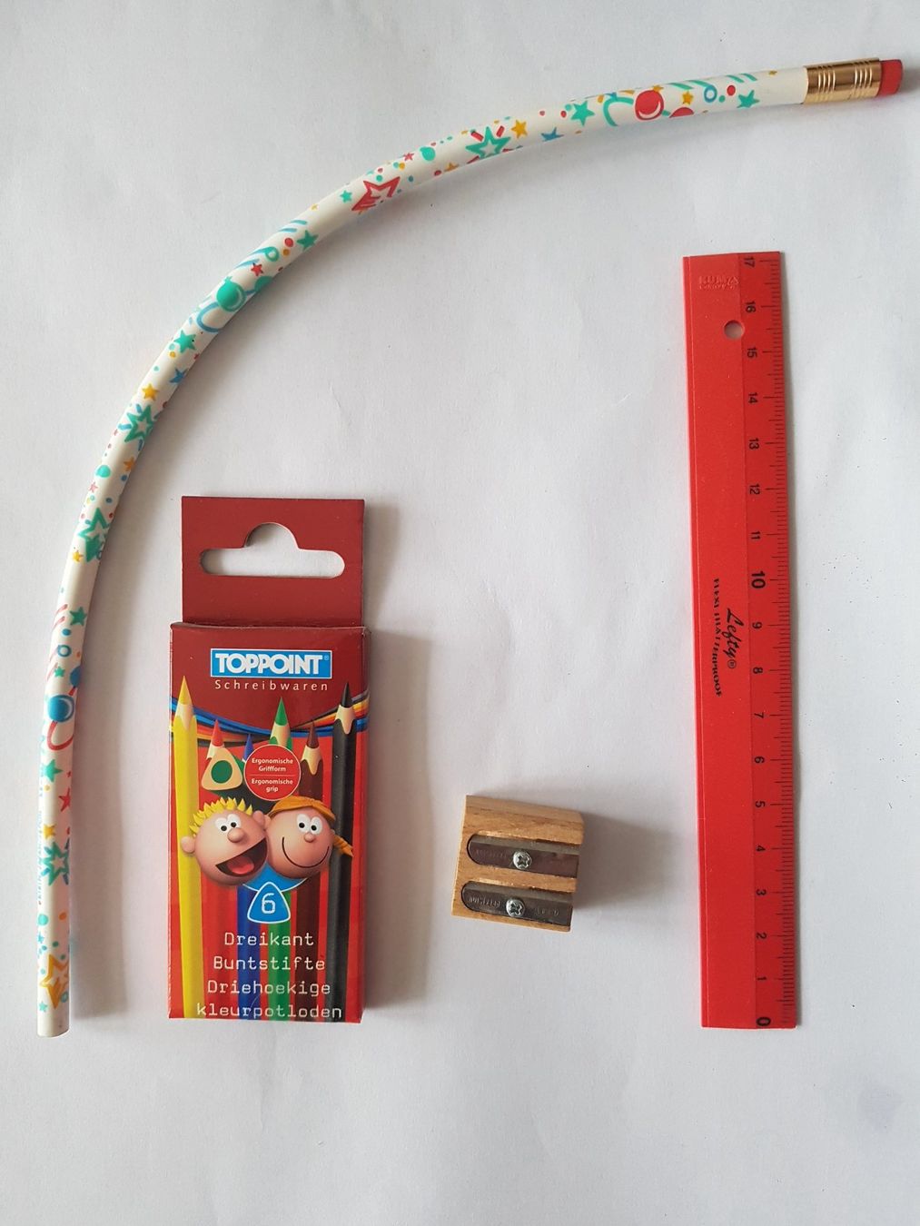 Bleistifte, Farbstifte & Kreide: Set TopPoint-Farbstifte, Bleistift, Lineal, Spitzer / NEU – Neu und originalverpackt aus Dürrenäsch von Bastelnde
