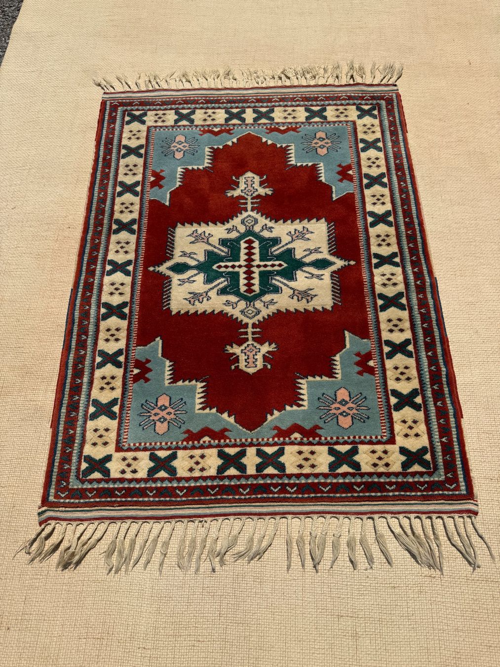 Teppiche: Dobag Çanakkale 132x97cm Teppich handgeknüpft sauber – Gebraucht aus Vacallo von cri_229f