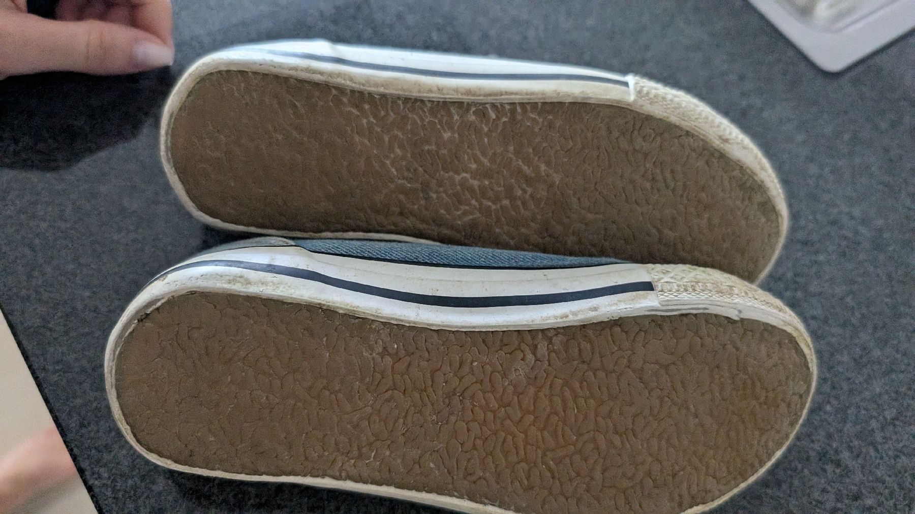 Scarpe da uomo: Converse ähnliche Schuhe – Usato da Ganterschwil venduto da Nike18 1