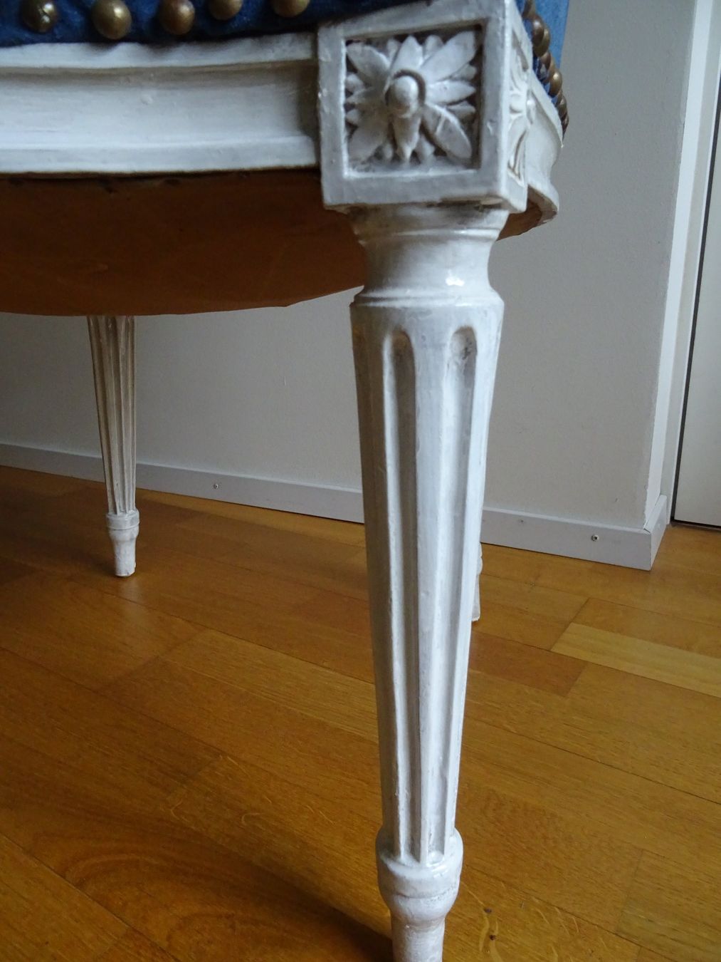 Stühle: antiker Louis XVI -Stuhl – Gebraucht aus Biel/Bienne von georgi01 1