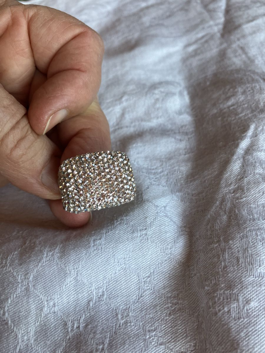 Ringe: Ring mit Strass besetzt, variable Ringschiene – Gebraucht aus Bassersdorf von groovygremlin 2