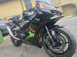 Rennmotorrad Kawasaki ZX-6R 