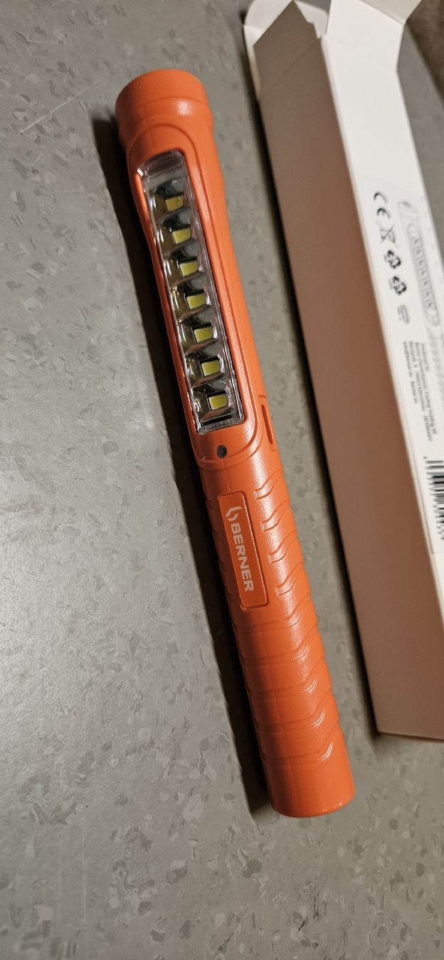 Philips Lampade: Berner Werkstattlampe LED Handleuchte  – Nuovo e nell'imballaggio originale da Baar venduto da Vel...Baar45