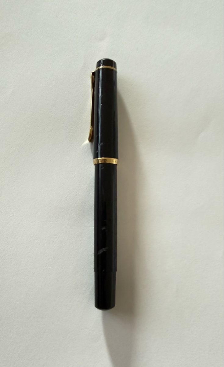 Pelikan Stifte & Marker: Füllfederhalter Pelikan , B  schwarz – Gebraucht aus Oetwil an der Limmat von TOP15 2