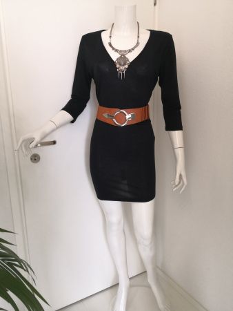 🤩MANGO KLEID SCHWARZ & V-SCHNITT