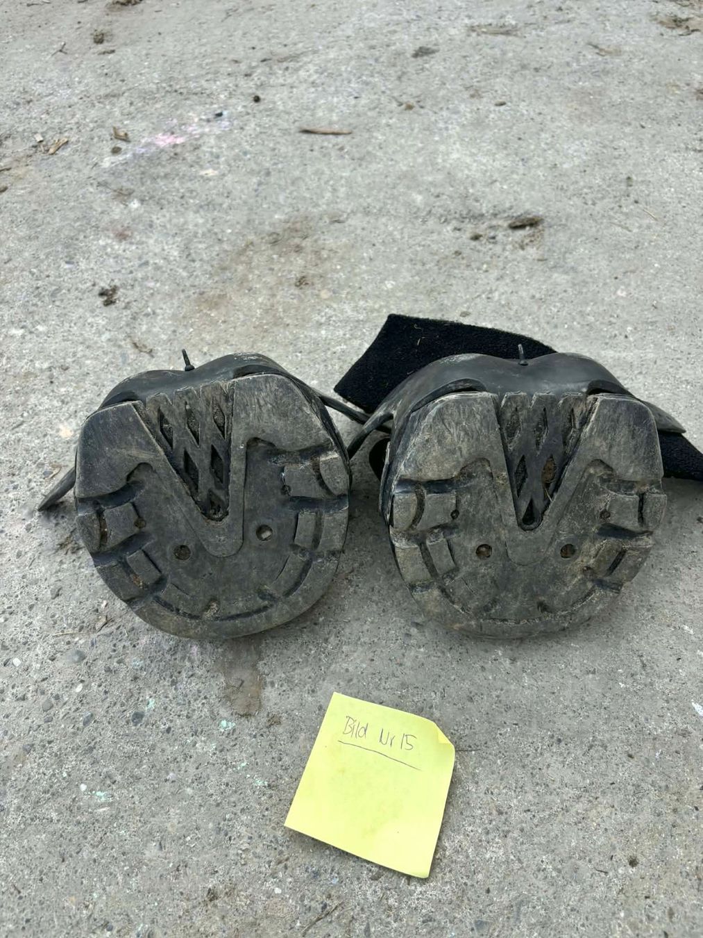 Scarpe per cavalli: Floating Boots, Grösse 15x15 cm – Usato da Unterlunkhofen venduto da Schnueffelchen1 1