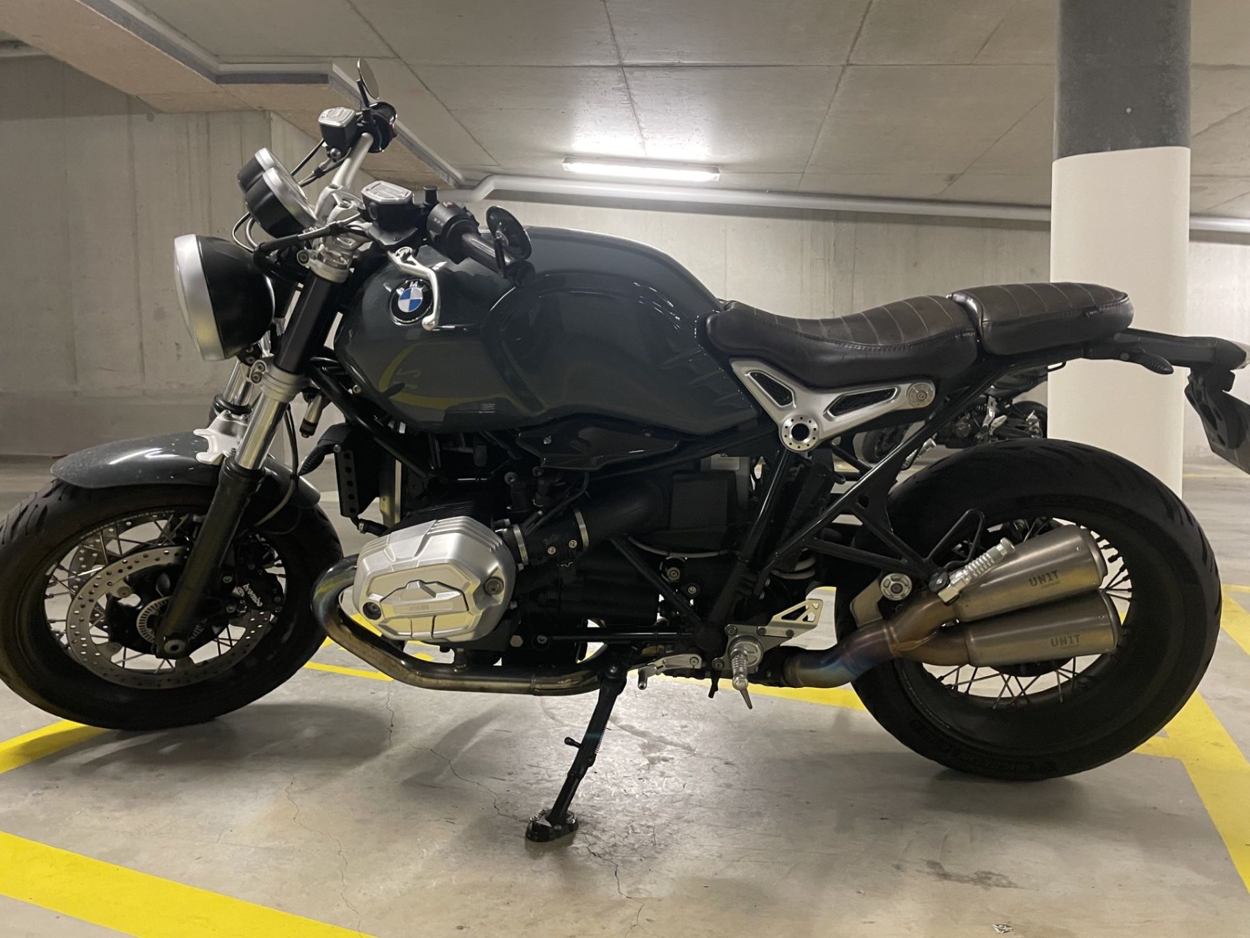 BMW Strada: BMW RnineT Pure – Usato da Lausanne venduto da australus 1