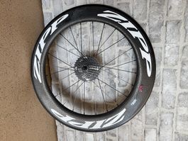 ZIPP Carbon Laufrad 80mm mit Kassette