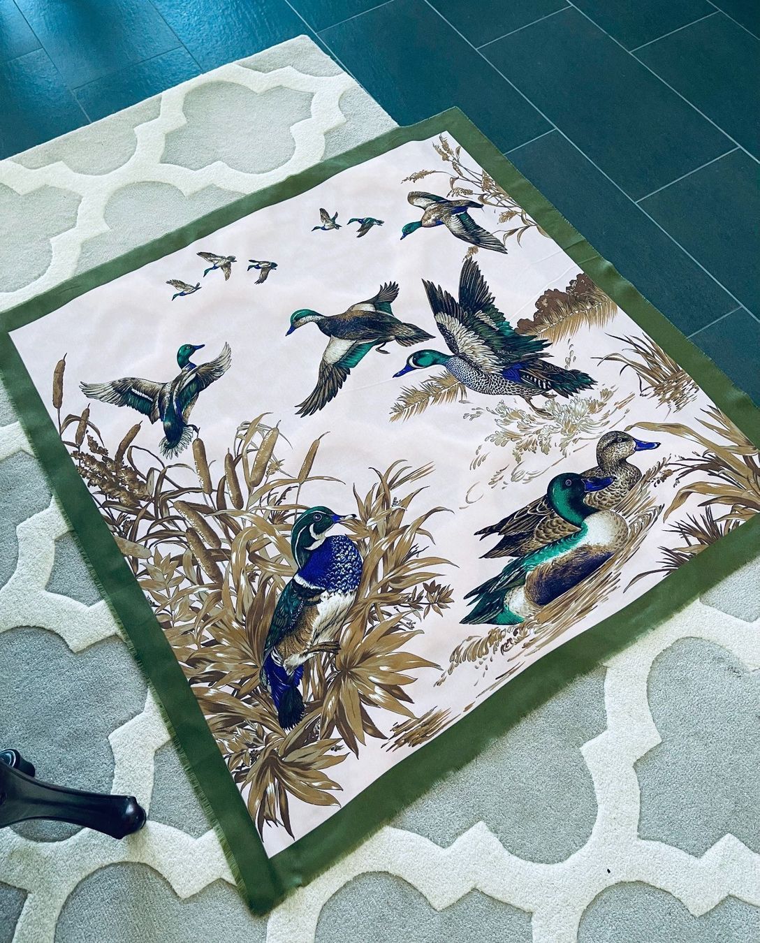 Foulard & Sciarpe: Wunderschöner Foulard - Gross – Usato da Winkel venduto da KaschmirArt 5