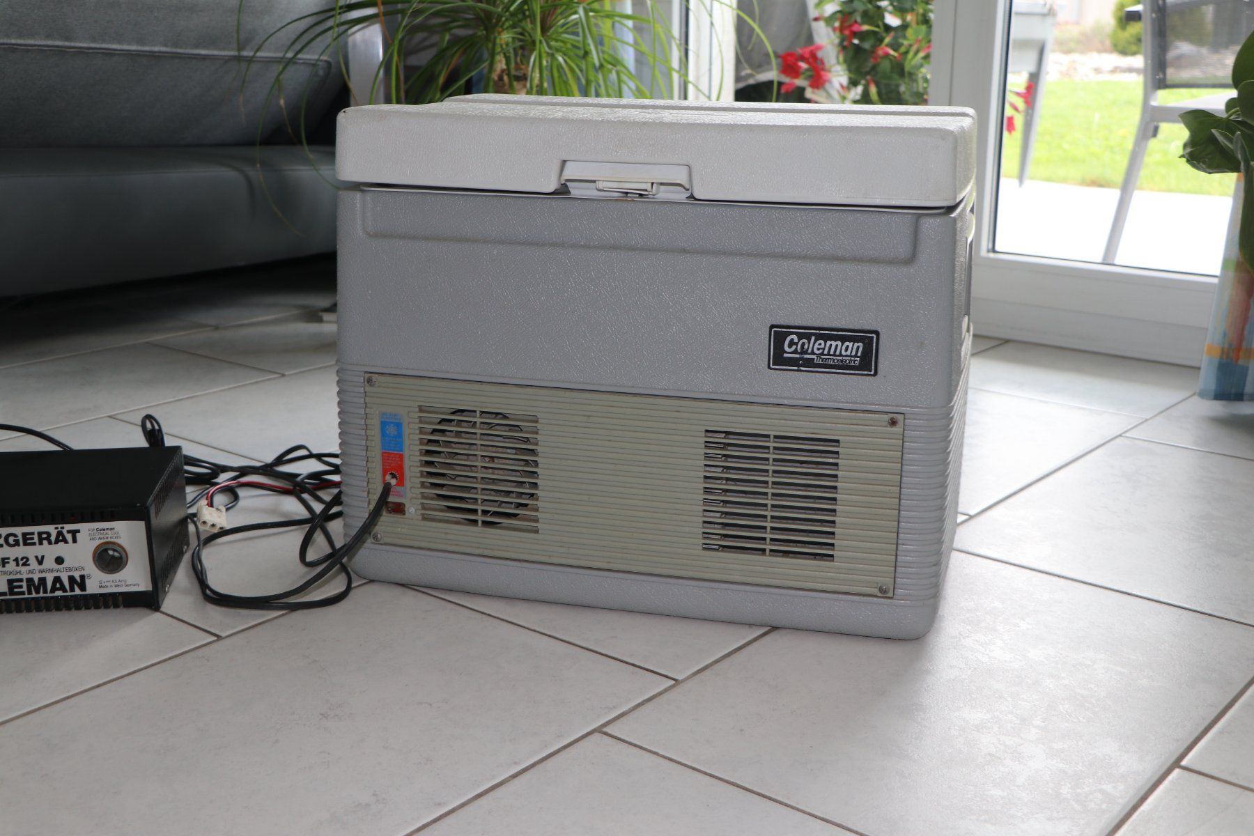 Frigoriferi & Refrigeratori: tragbare Kühlbox – Usato da Grüsch venduto da Benggeli 1