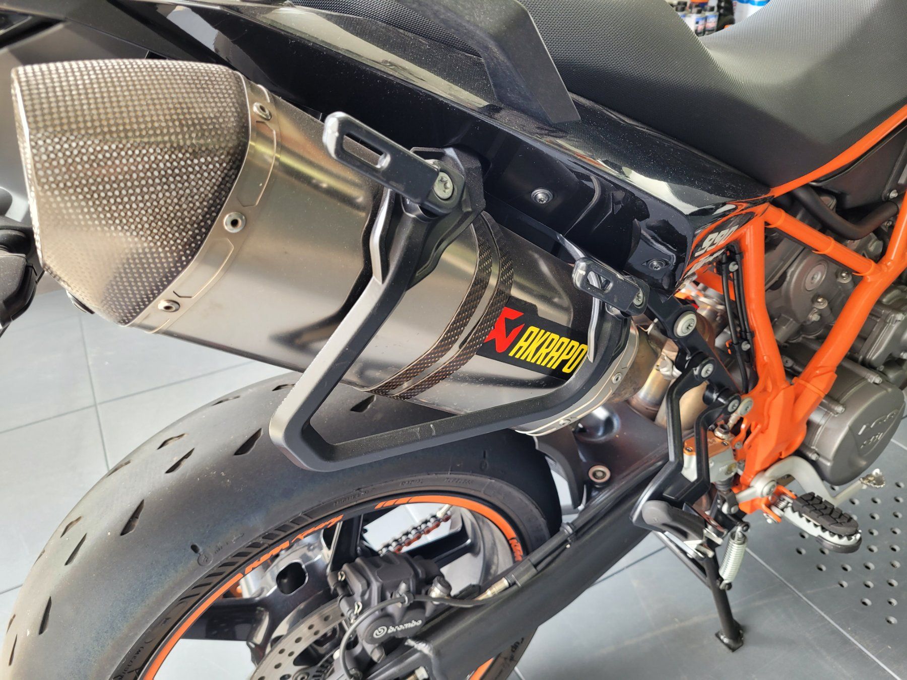 KTM Strada: KTM 990 SMT – Usato da Reinach AG venduto da CaddyFactory 3
