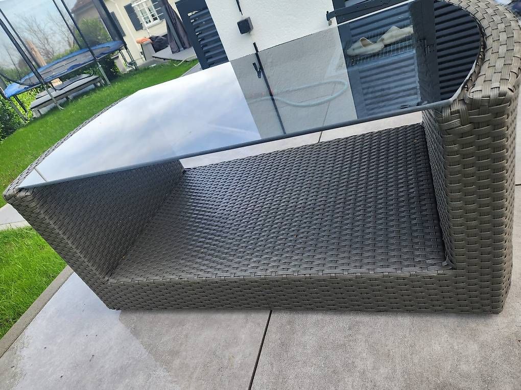 Tische: Gartentisch – Gebraucht aus Allschwil von VIP-84 2