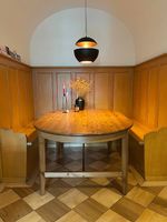 Esstisch aus Holz