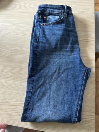 Pantalon jeans taille 38 Mélany
