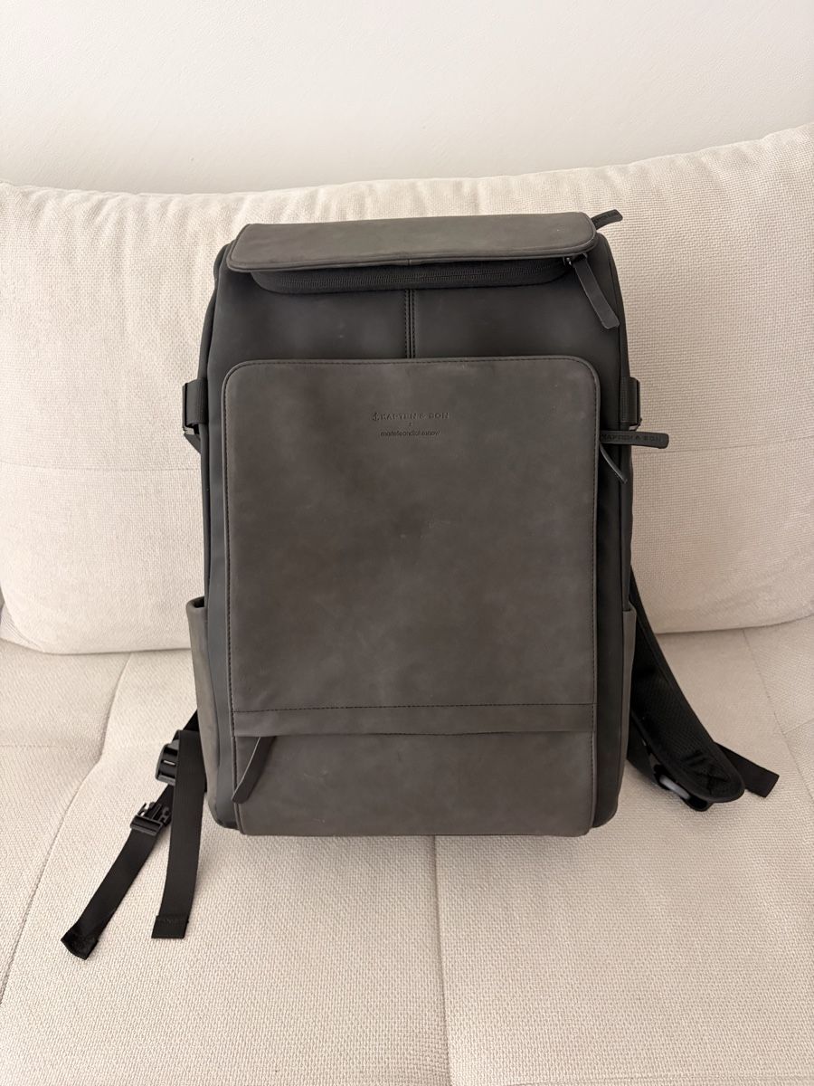 Kapten & Son Zaini: Kapten & Son Bali Medium Rucksack All Black – Usato da Zürich venduto da badaha