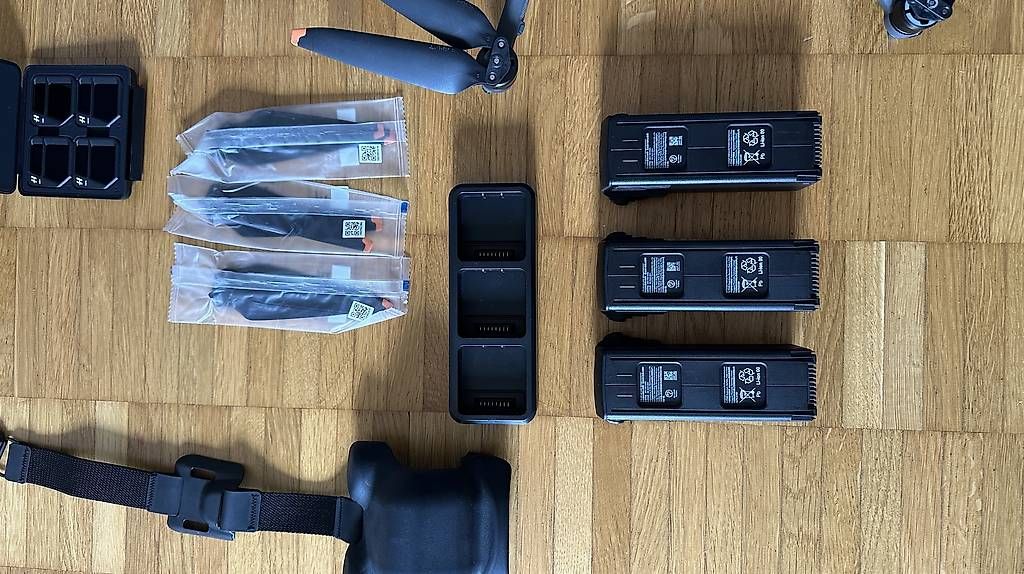 DJI Modellismo RC: DJI Mavic 3 Fly more mit RC Pro – Usato da Uster venduto da Neonschwarz 1