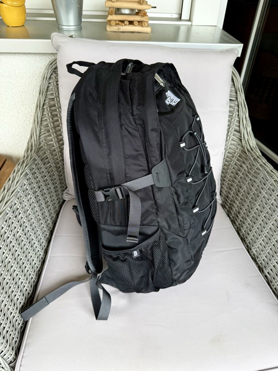 North Face Zaini: The North Face Borealis Classic Rucksack – Nuovo (secondo la descrizione) da Frenkendorf venduto da bok_xd2z 3