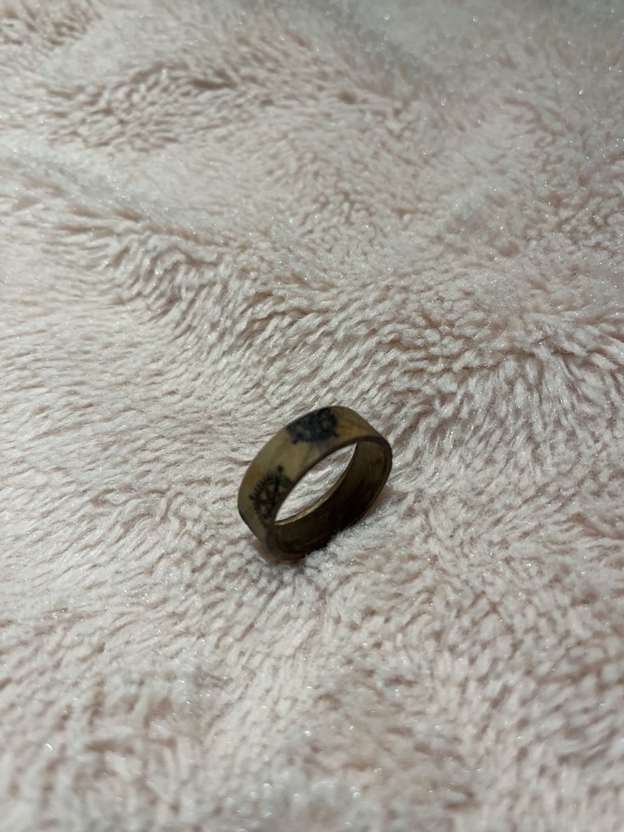 Mood Anelli: Adon pour bague Mood en bois. – Usato da Orbe venduto da bka_q2j7 2