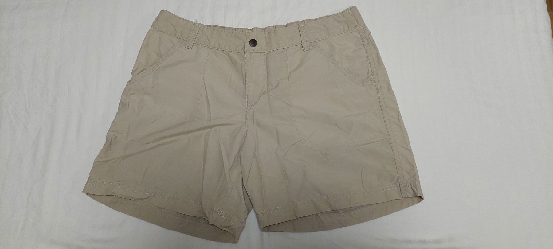 Pantaloni: Shorts Columbia – Usato da Zürich venduto da Mariaant