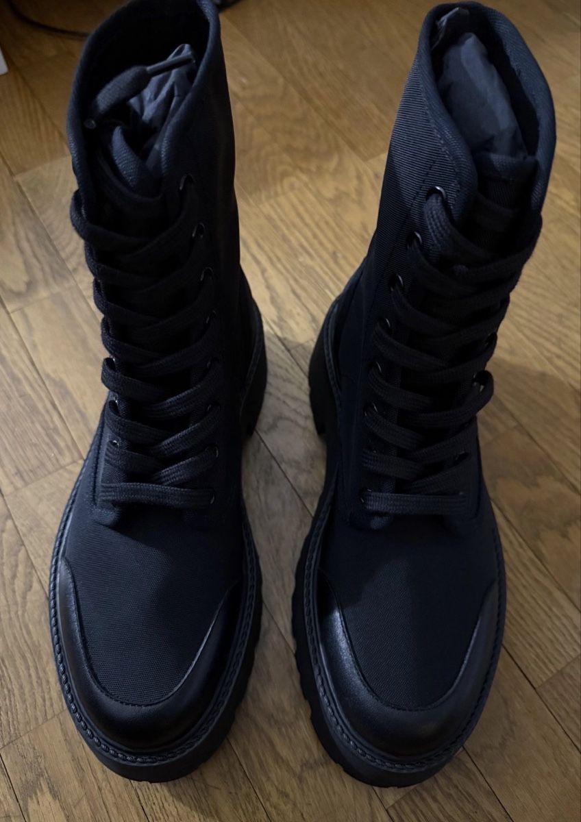 Scarpe da donna: Celine boots 38 – Nuovo (secondo la descrizione) da Arbon venduto da LadyGSx 1