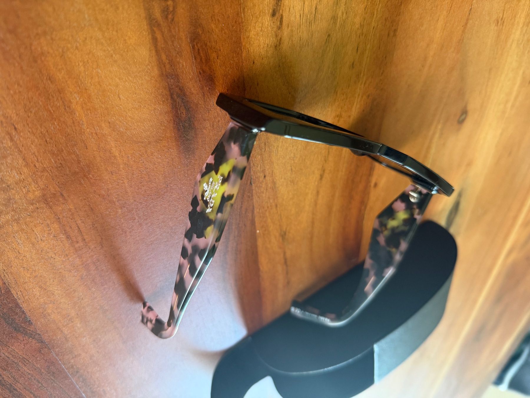 Prada Brillen & Gläser: Lunettes de soleil PRADA – Gebraucht aus Pompaples von chanelle02 3