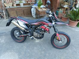 Mondial SMX 125