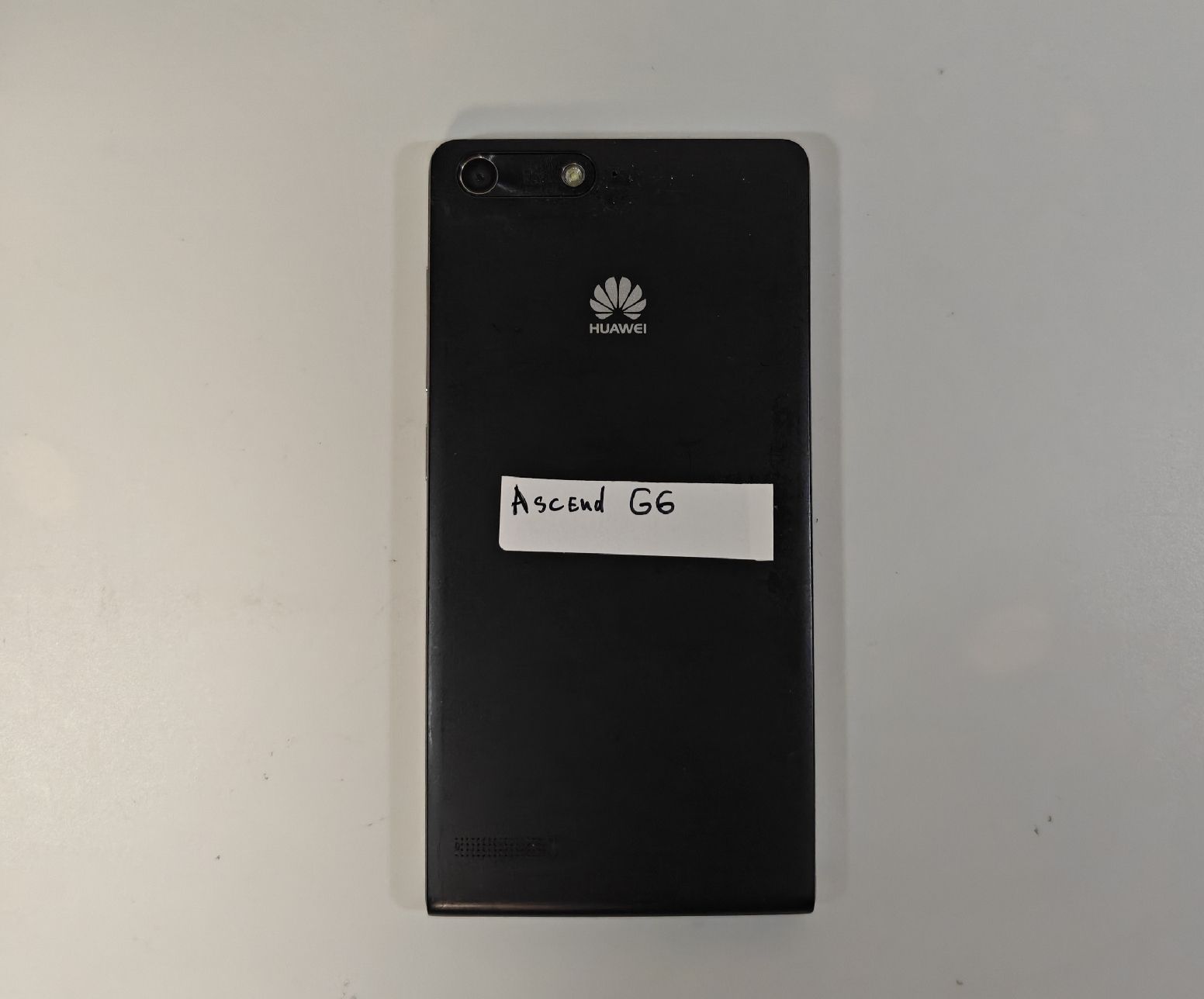 Huawei Telefoni cellulari / Smartphones: Huawei Acsend P6 – Usato da Ehrendingen venduto da Rocky985 2