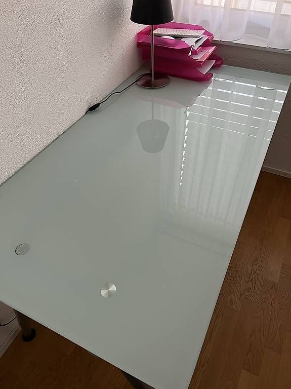 Ikea Schreibtische: Bürotisch – Gebraucht aus Aarburg von ack_x86p 2