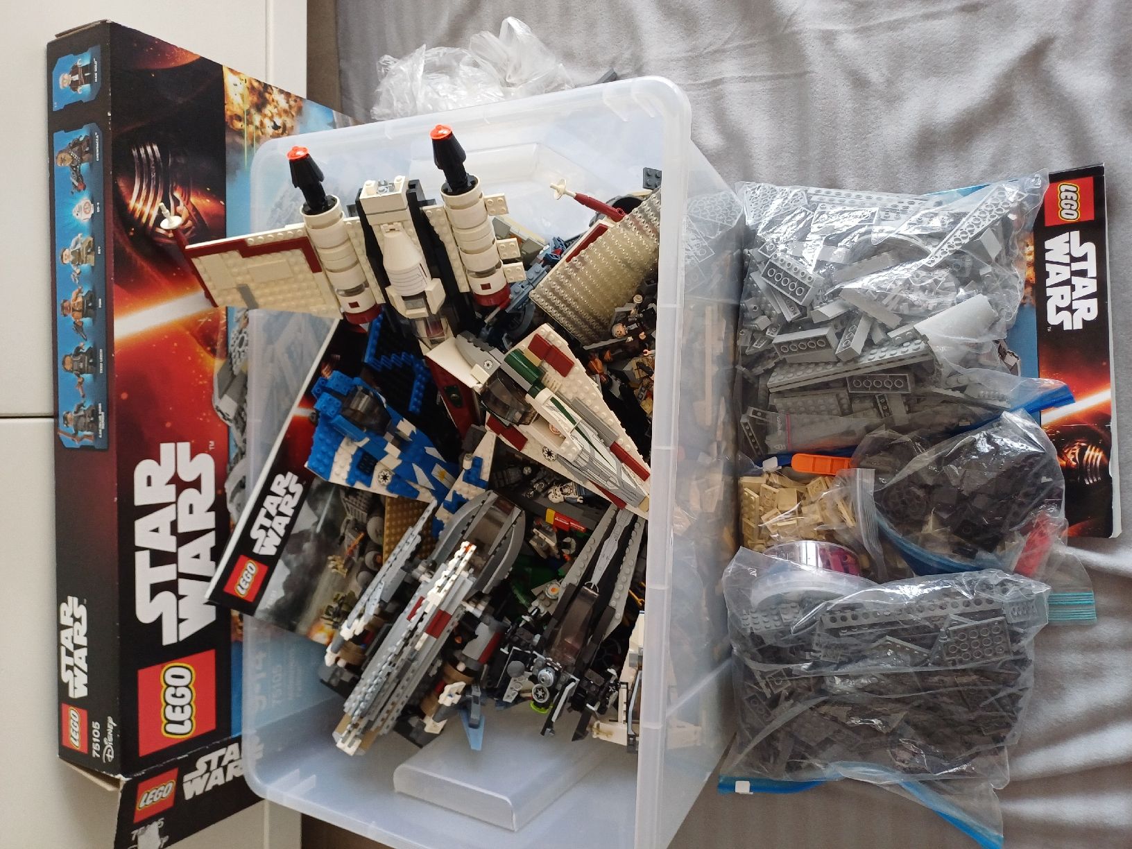 Lego Spielzeuge: 10 kg lego – Gebraucht aus Minusio von ele_gp89