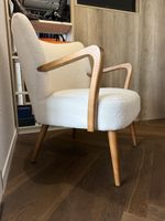Sessel Bouclé weiss Holz Armlehnen sehr guter Zustand