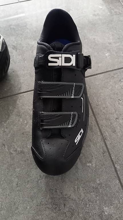 Shein Scarpe da uomo: Rennrad-Schuhe – Usato da Hägglingen venduto da sab_9mpp 2