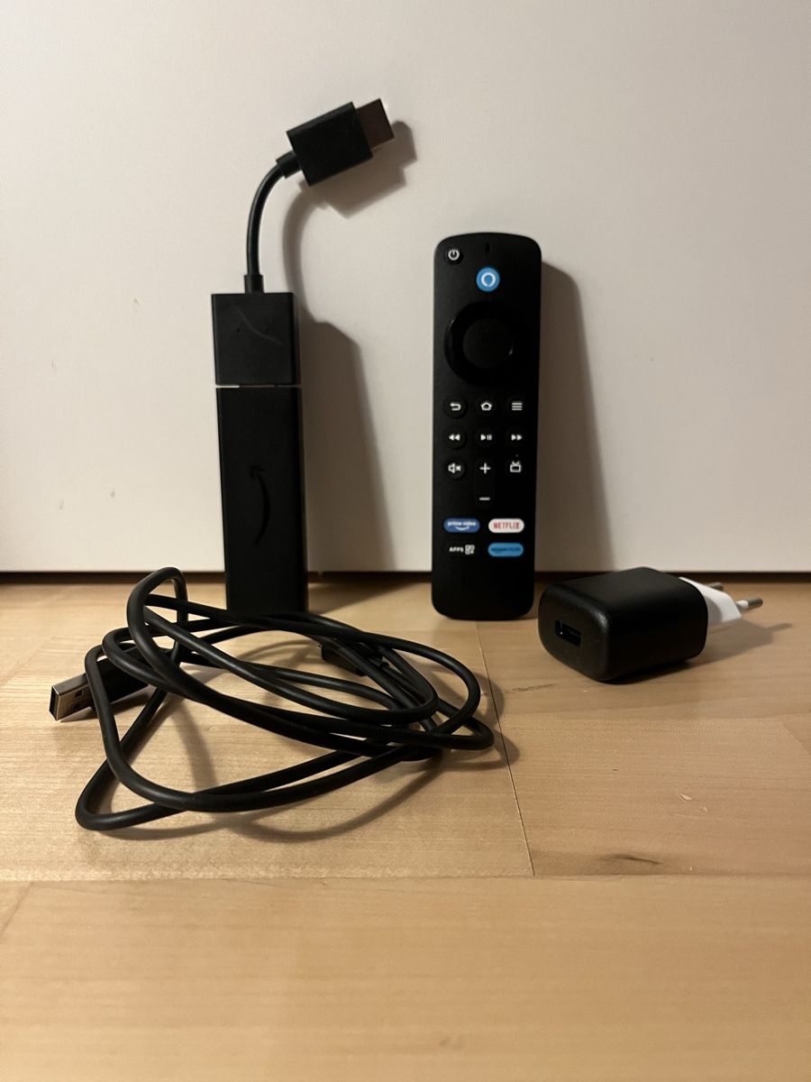 Amazon Lettore multimediale & Streamer: Amazon Fire TV Stick 3rd Generation 8GB (2024) – Nuovo (secondo la descrizione) da Pieterlen venduto da blaedinhooo 2