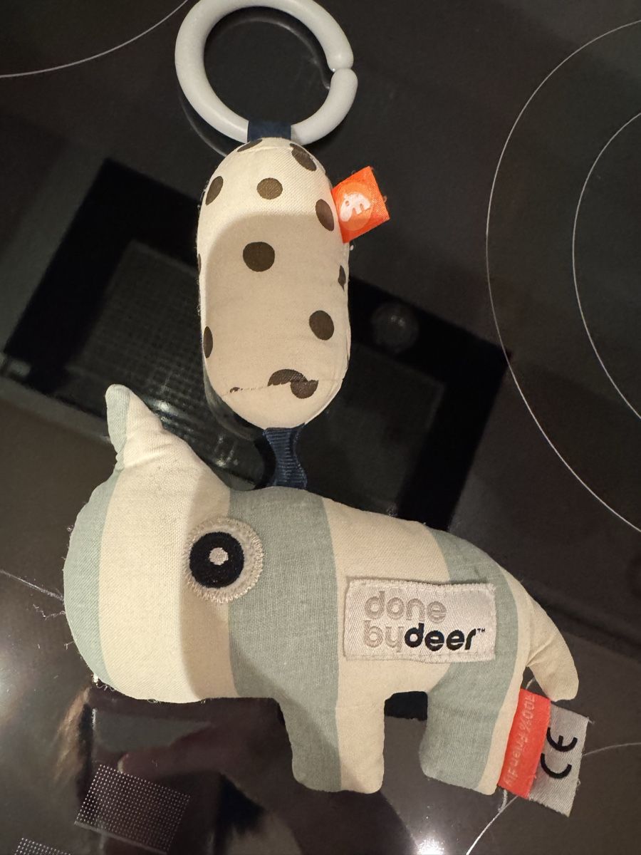 Giocattoli: Done by Deer Greifling & Anhänger mit Klingelton – Usato da Küsnacht ZH venduto da ToddyGinger 3