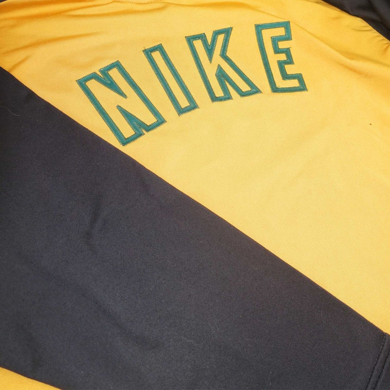 Nike Maglioni & Felpe: Nike Pullover Vintage Grösse XL – Usato da Bülach venduto da secondo. 3