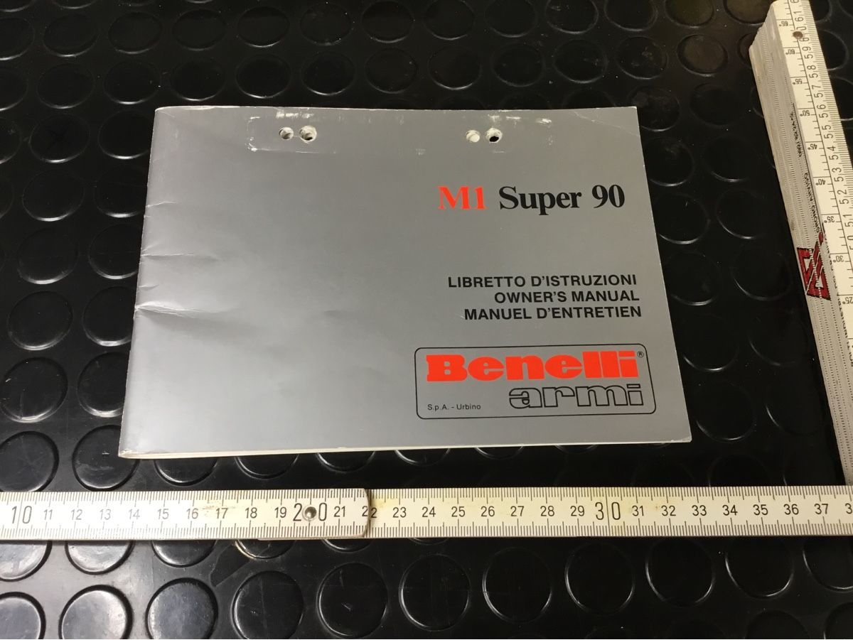 Libri: WAFFEN ANLEITUNG BENELLI M1 SUPER 90 – Usato da Cama venduto da anto_a