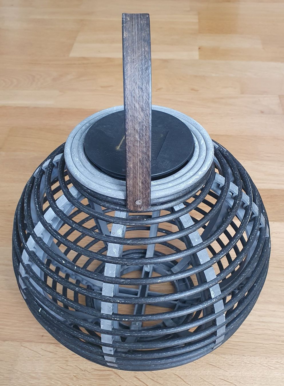 Lanterne: Lanterne solaire d'extérieur – Usato da Court venduto da Jovi2 3