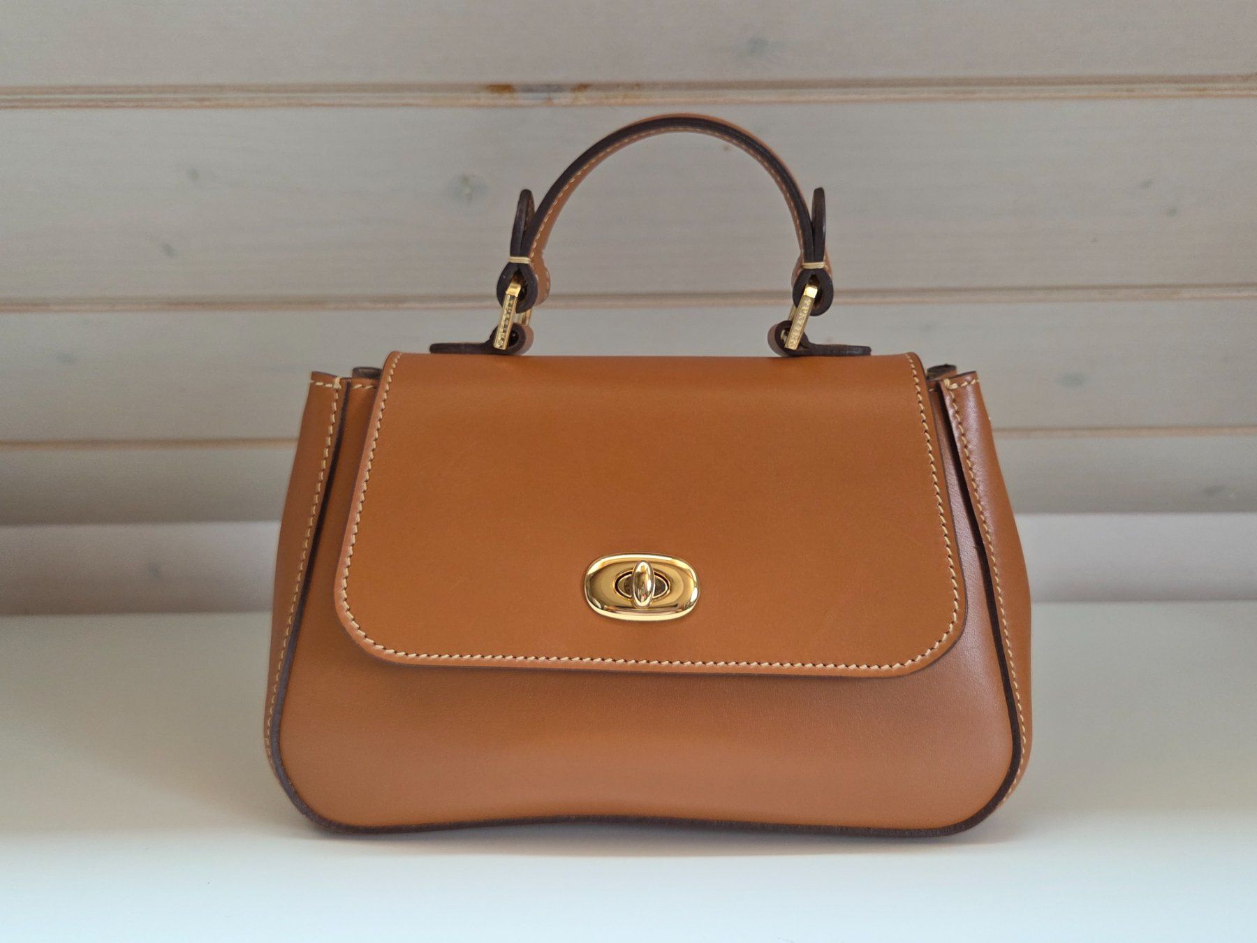 Sacs femmes: Tusting Mini Holly Bag – D'occasion à Dietikon par rvs_g9y7 1