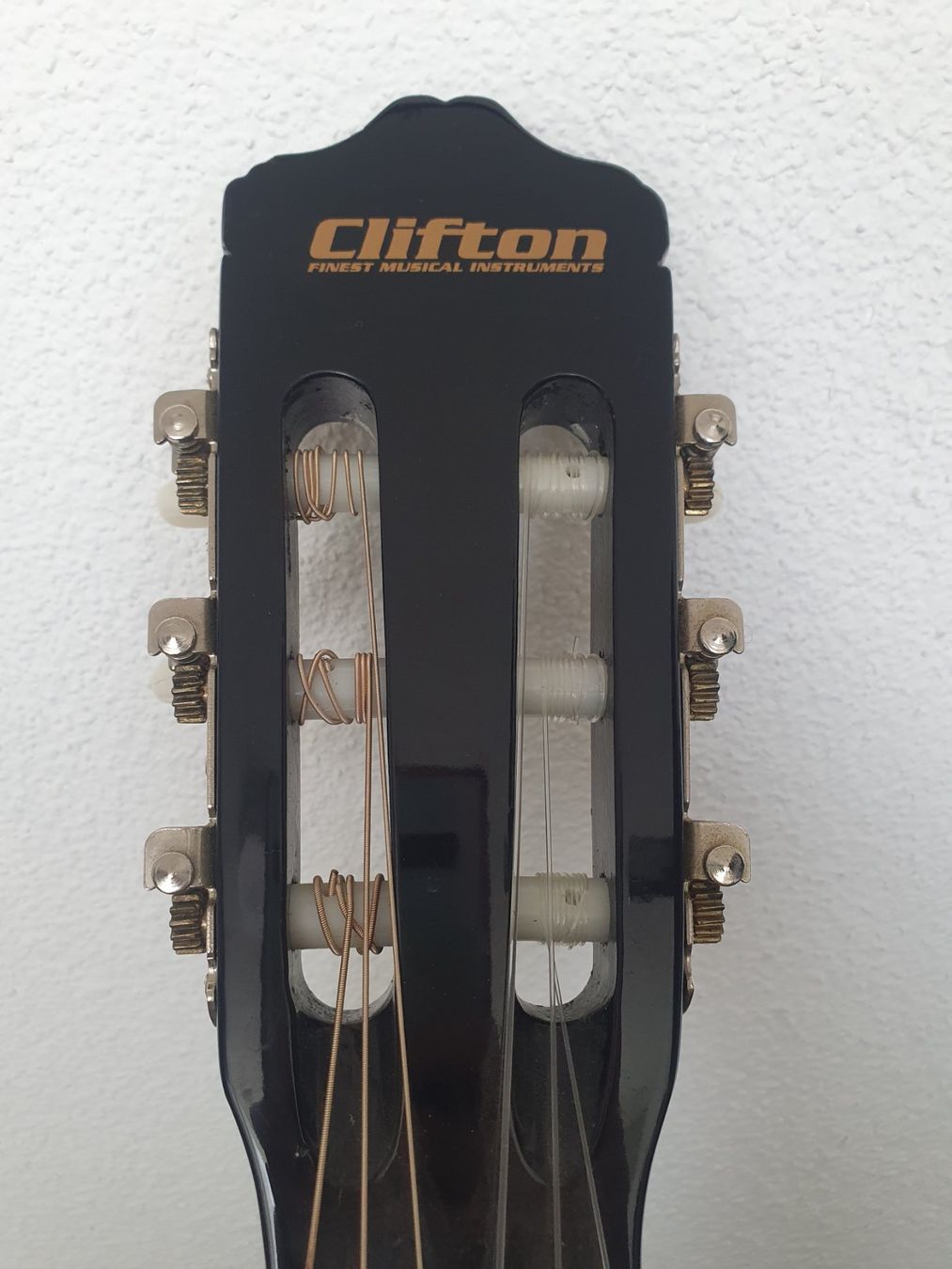 Strumenti musicali: Clifton Klassische Gitarre – Usato da Arth venduto da frey1993 2