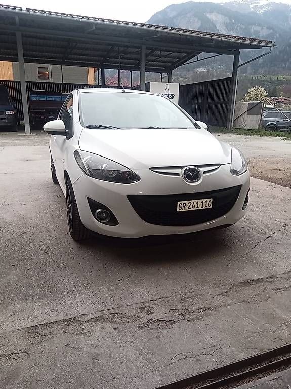 Automobili: Mazda 2 1.5 4hb  – Usato da sils.i.D venduto da Spyderrider