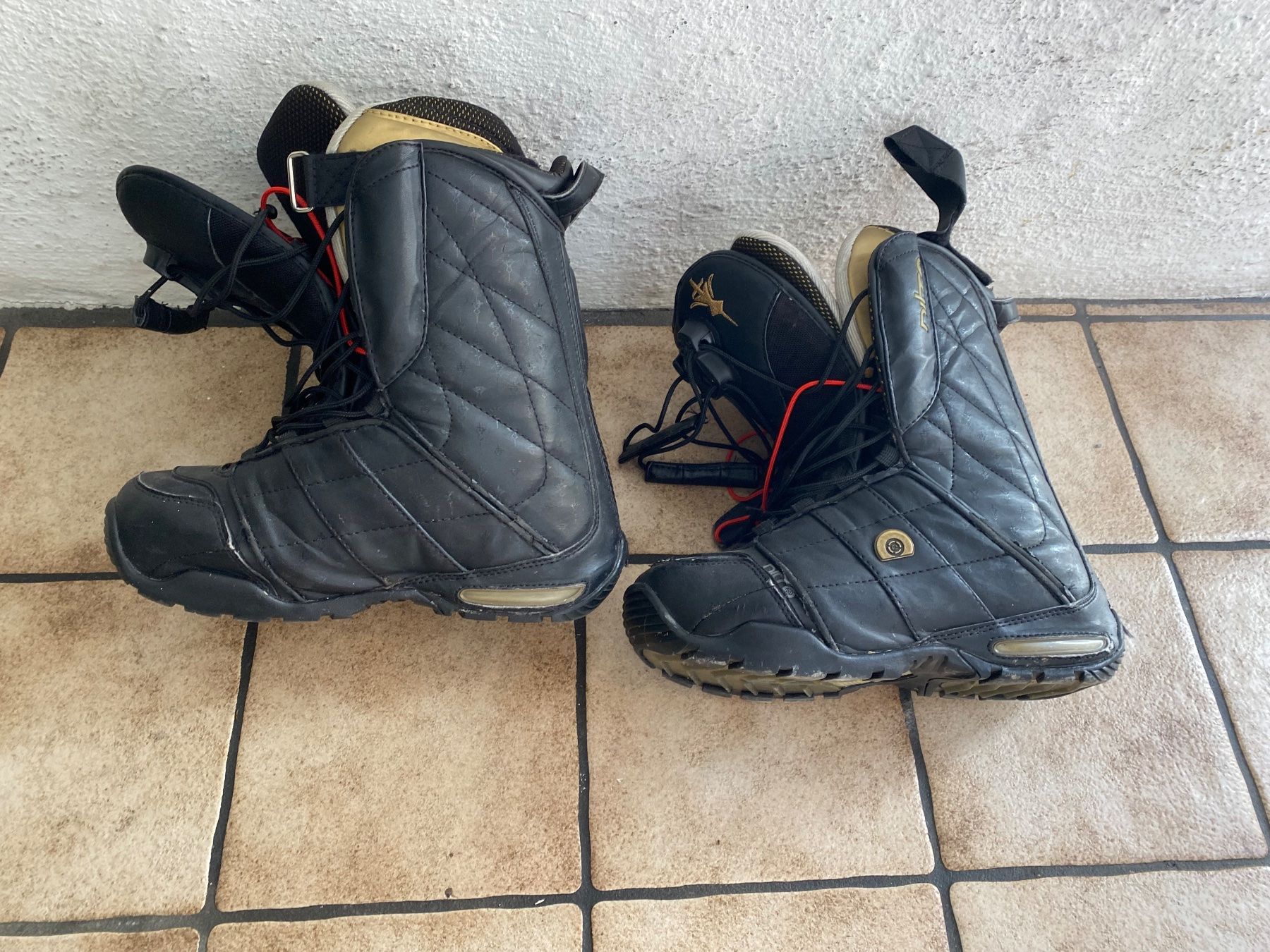 Snowboard Nitro Herrenschuhe: Boots nitro taille 39,5 – Gebraucht aus La Neuveville von e_perriard 2