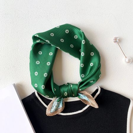 New 53cm Green Silk Scarf, 100% Mulberry Silk Boho Sun Print