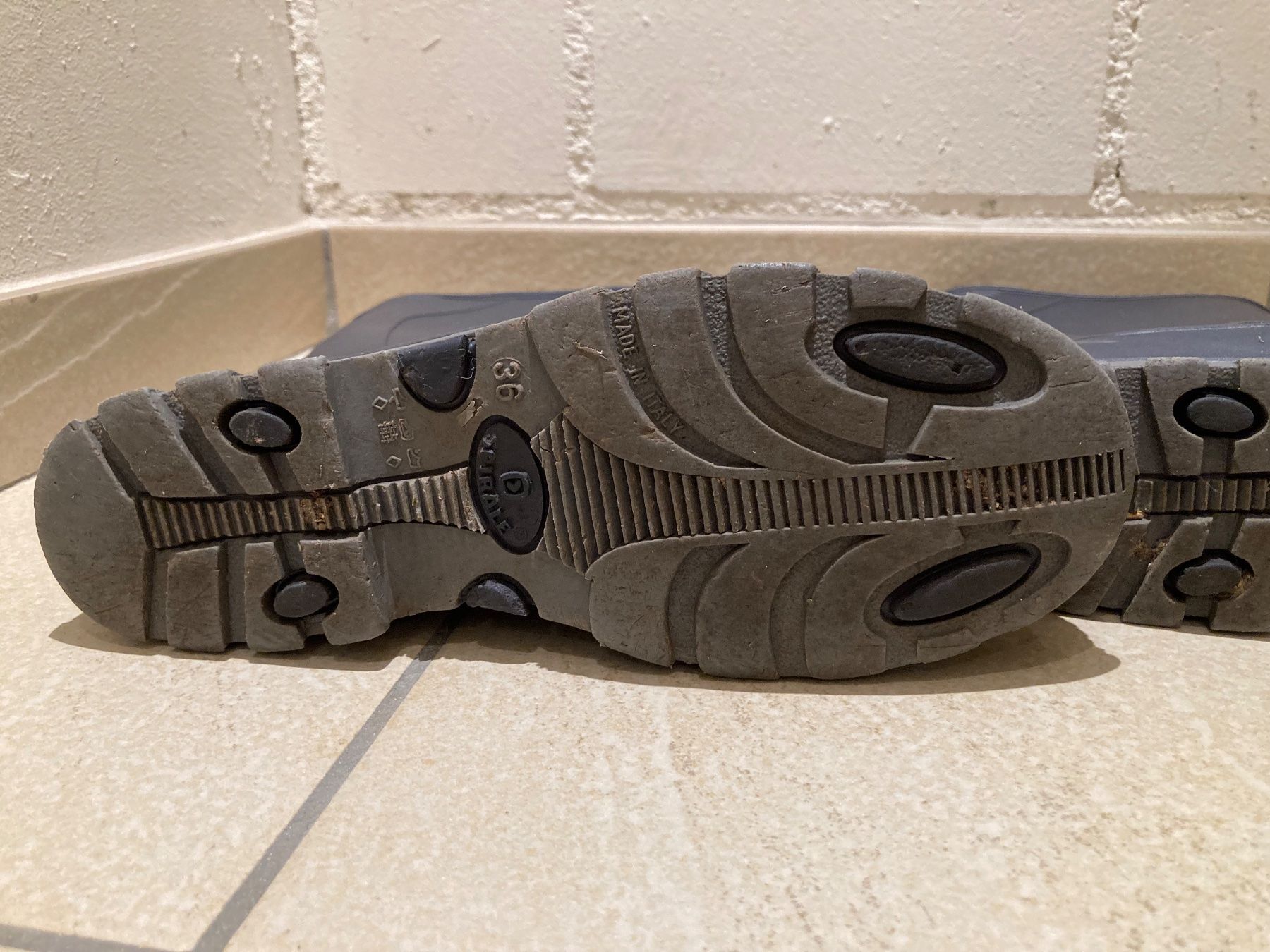 Chaussures garçon: Gummistiefel – D'occasion à Deitingen par Calimi 1