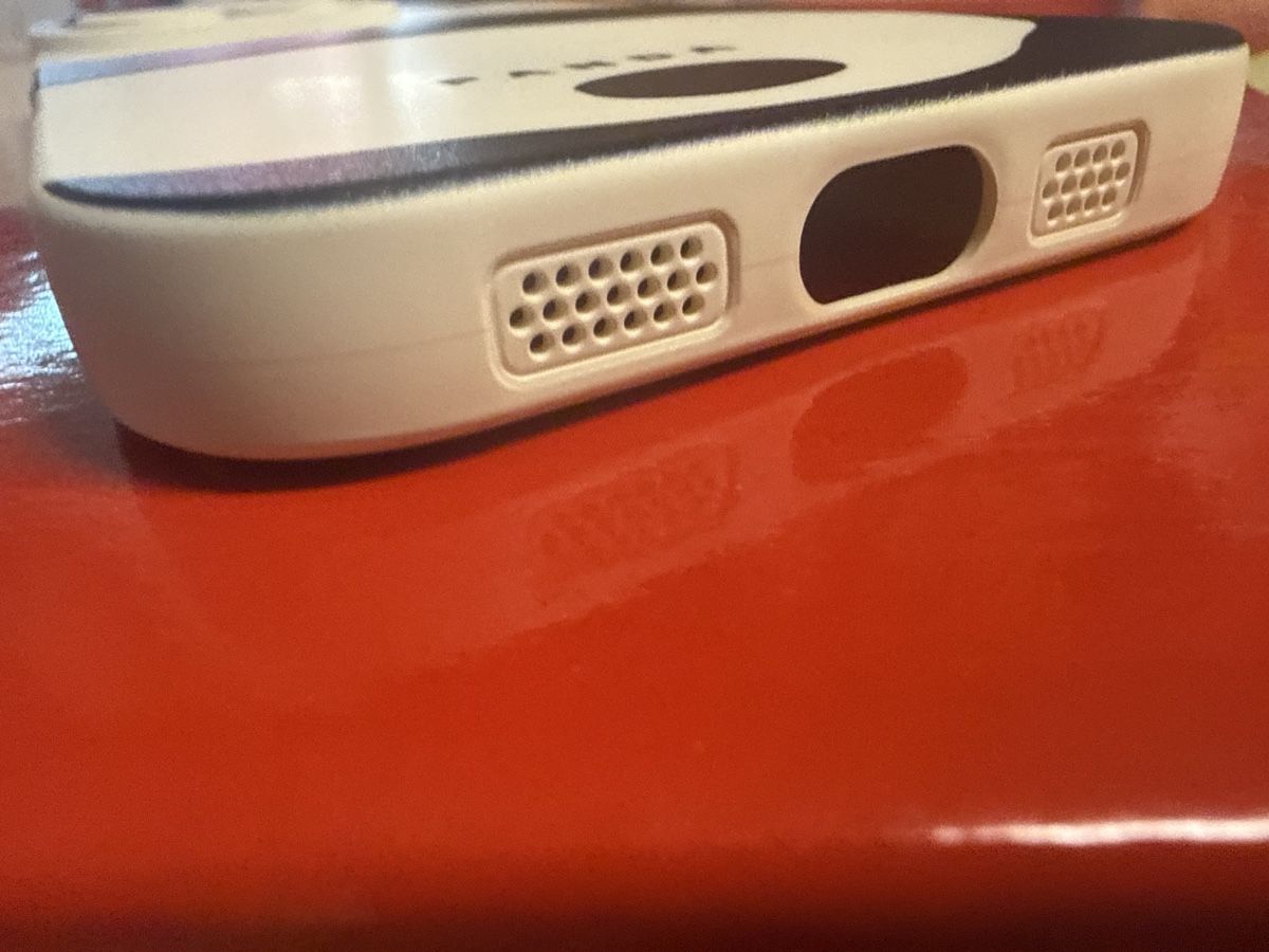 Cover & Protezioni schermo: Panda Handyhülle für iPhone 16 pro – Nuovo (secondo la descrizione) da Zürich venduto da Krikri21 1