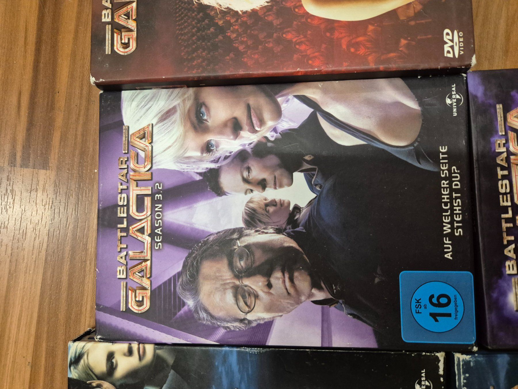 Tutti i DVDs: Battlestar Galactica Set B8 – Usato da Schwarzenburg venduto da Flamingo07 5