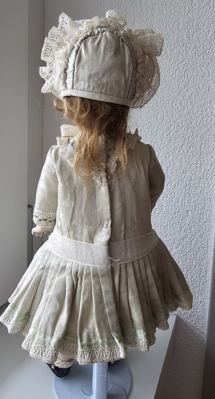 Bambole: WUNDERSCHÖNE PUPPE! – Nuovo (secondo la descrizione) da Laupen BE venduto da AUSSIEGIRL1109 2