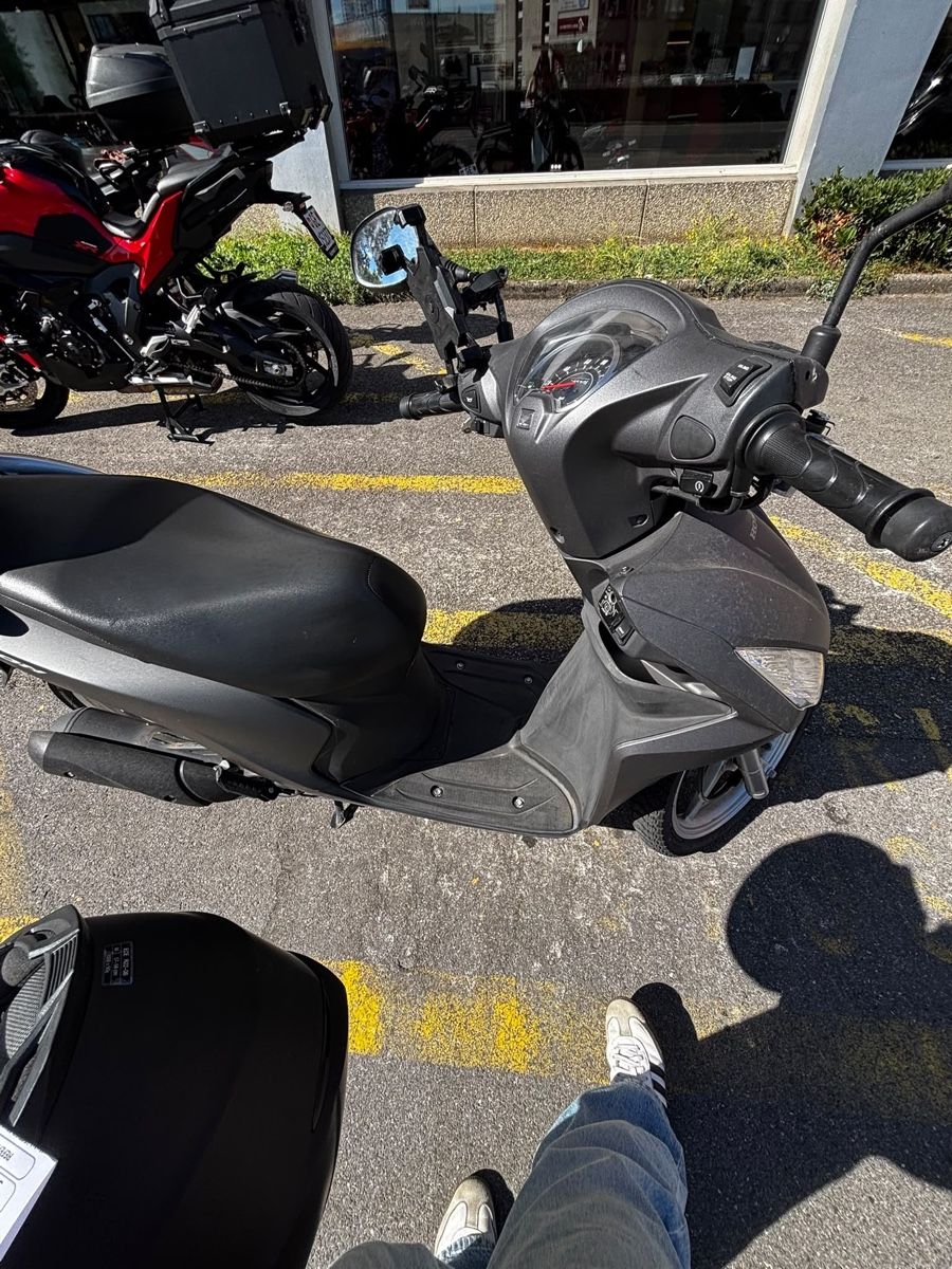Honda Scooters: Honda vision 110 – Gebraucht aus Veyrier von VeyrierMan 2